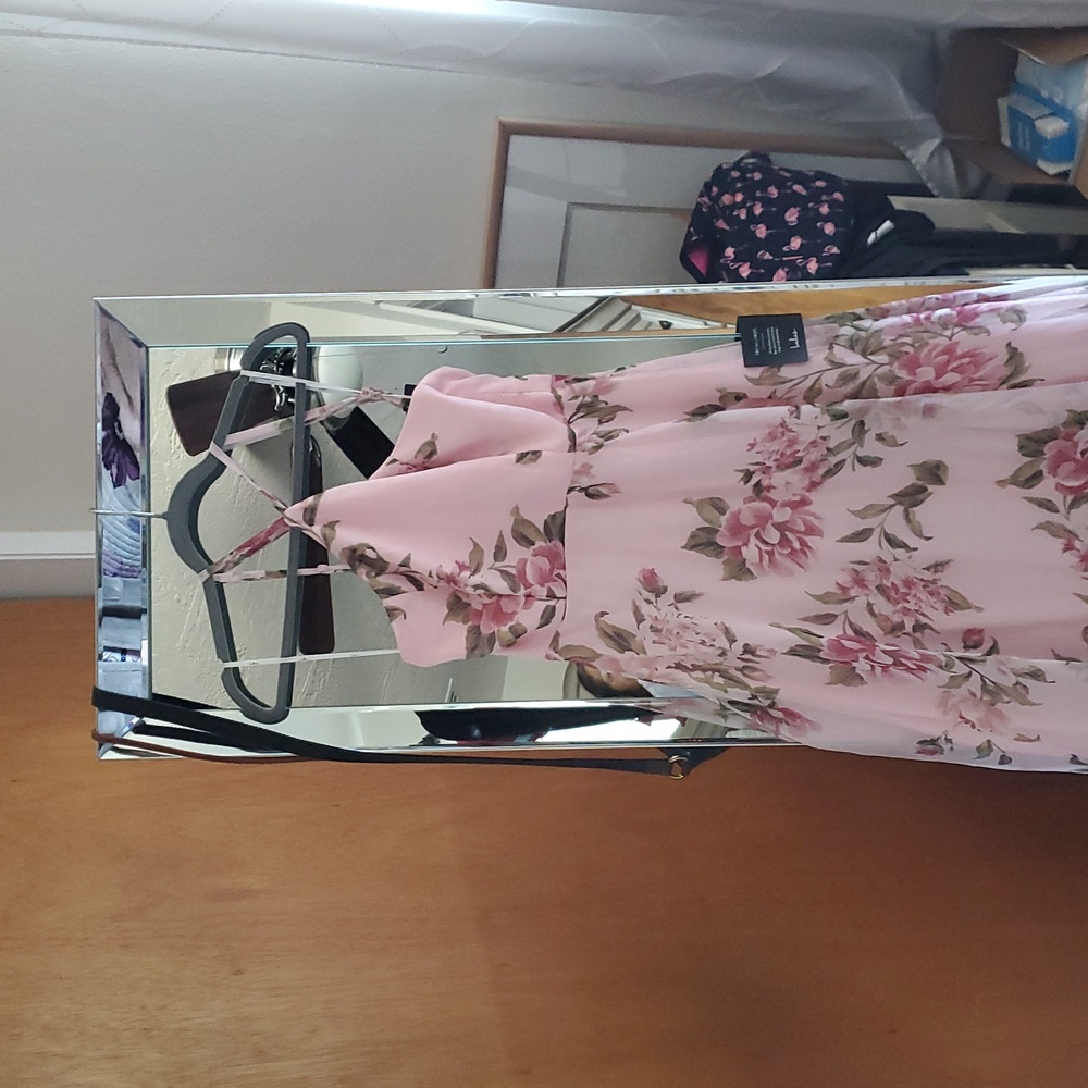 LULU's Floral Sexy Romantic Elegant Flowy Floral Wedding Formal Event Maxi Dress